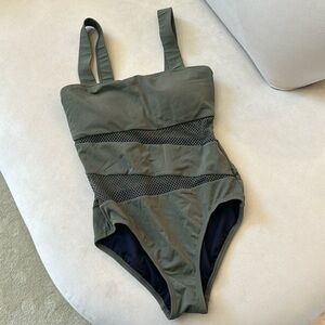 OLICE GREEN CARMEN MARC ONE PIECE